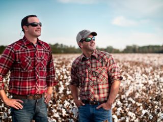 Wrangler lancia i jeans fatti nelle fattorie Usa